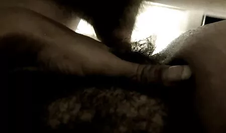 SexyCora有粗暴的性和体内射精